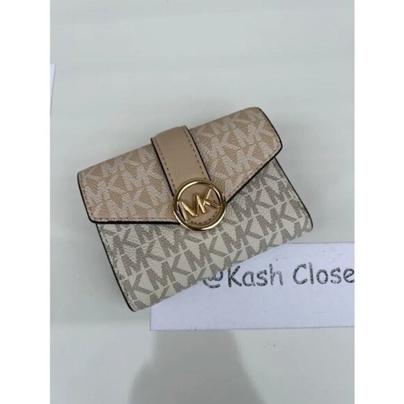 Michael Kors wallet carmen medium flap leather wallet buff multi - Picture 1 of 5